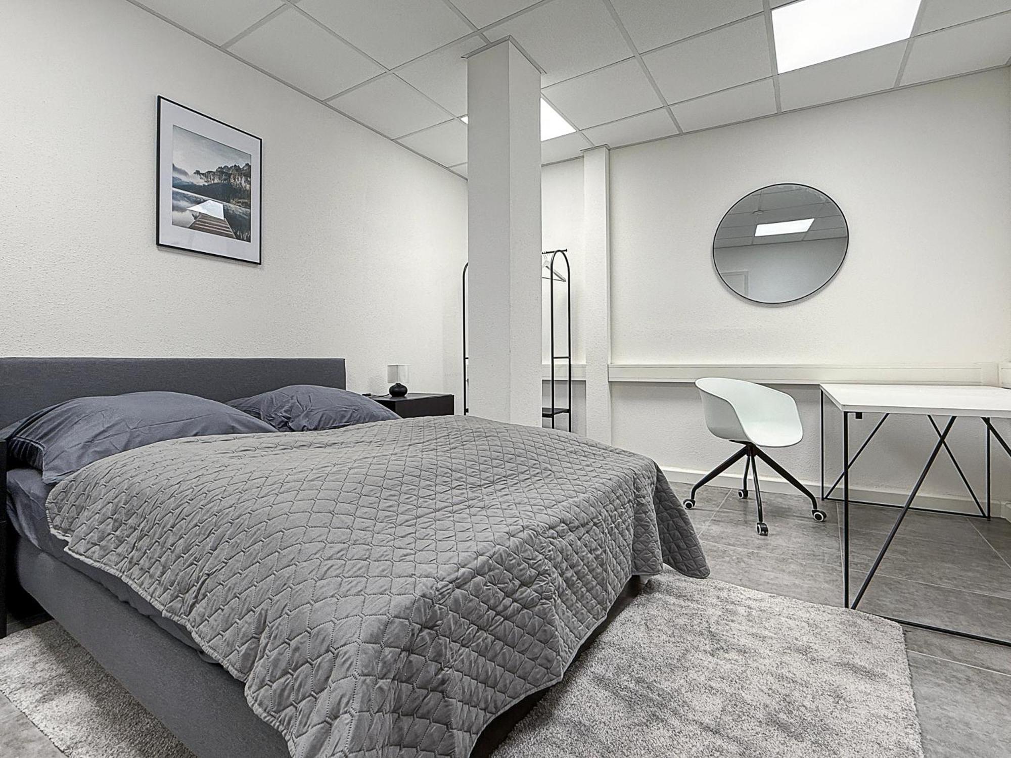 Group Friendly Comfort Central Stuttgart Apartment Экстерьер фото